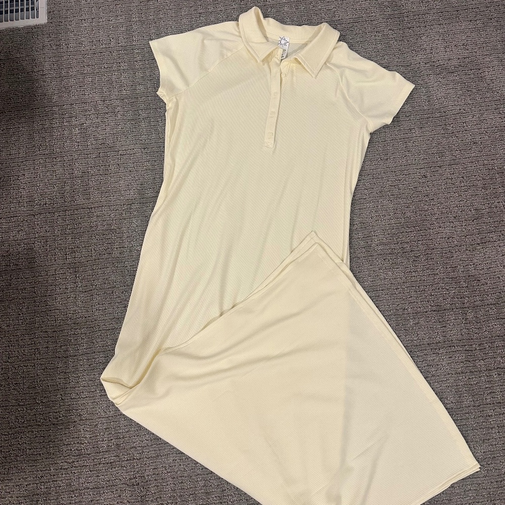 Women’s Aeri maxi dress size Large